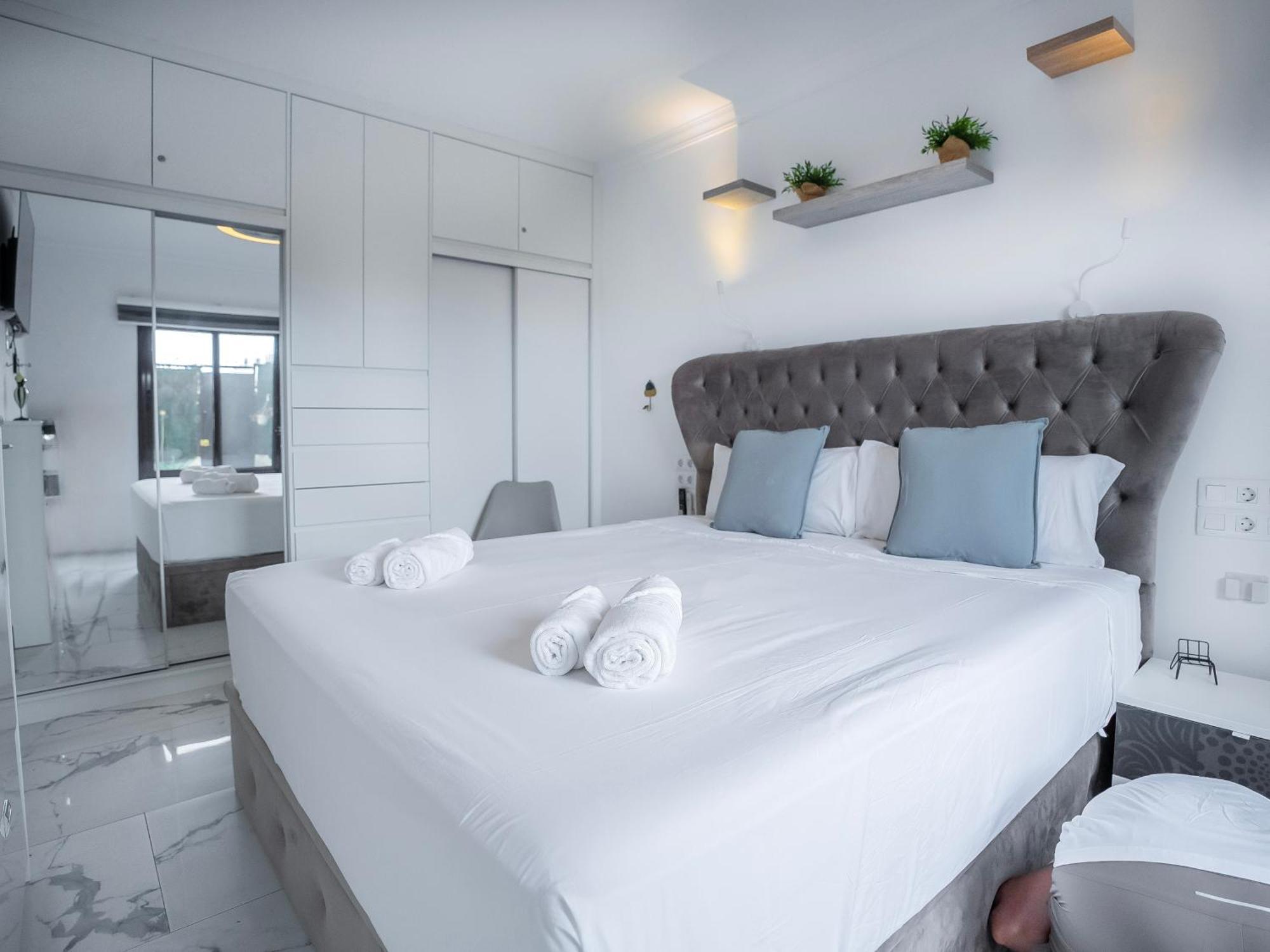 Tasteful 1Bd Apartment With Pool, Oceanfront Terrace, B82 Costa Del Silencio Bagian luar foto